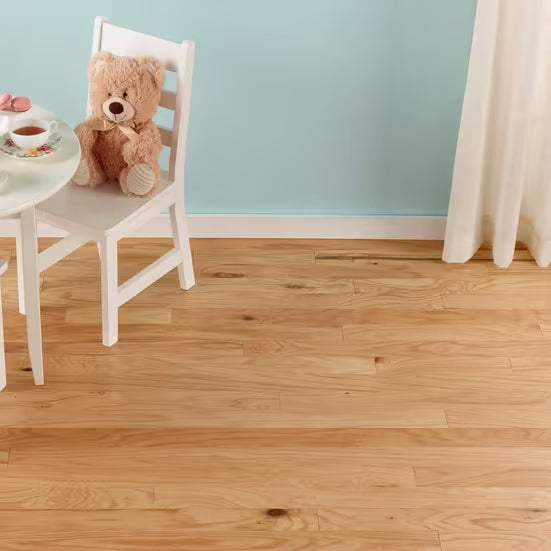 Rustic Natural Red Oak Smooth Engineered Hardwood